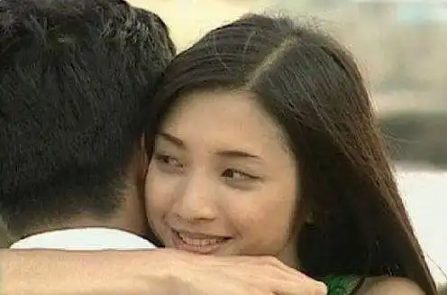 同演流星花园一夜走红,今一人在正红时嫁人,她却因车祸去世