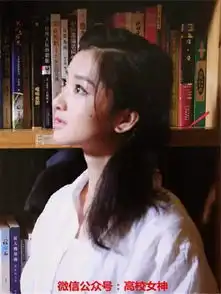 李可上演麻辣变形计清纯可爱,曾是赵丽颖替身
