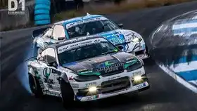 这个61岁老头是头文字d藤原拓海原型,真正的漂移之王