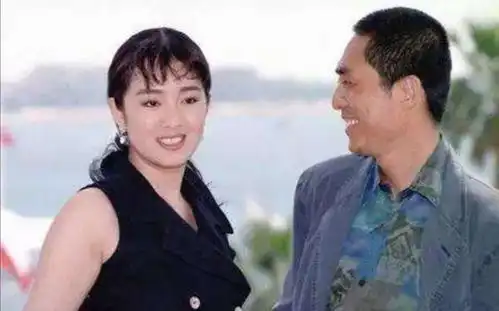 巩俐和张艺谋相恋七年,分手后闪婚富商,最后嫁给71岁外国大叔
