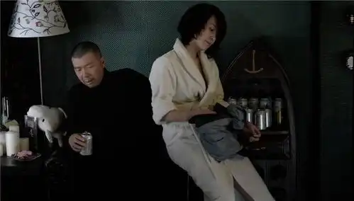 家境殷实的小公主,导演富商鲜肉都是她的菜,50岁美如少女却未婚
