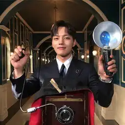 满月社长ig最后发文,德鲁纳酒店角色纪念照暴风更新,剧迷结束营业