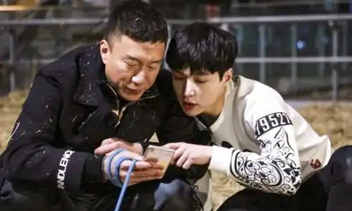 原来孙红雷51岁了这得多好的心态啊怪不得张艺兴都送上了祝福