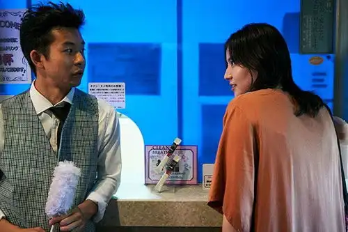 长泽雅美新片母亲发剧照,挑战饰演堕落母亲