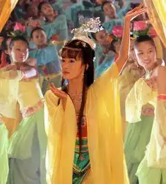 八年前杨贵妃秘史里的美人儿,李念清丽如仙,叶璇风情万种

