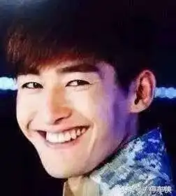 战狼2票房冲破30亿大关拍摄经历千难万险