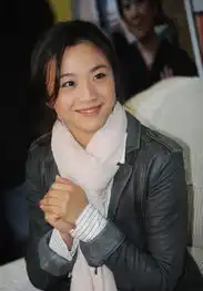 汤唯低调复出拒谈章子怡