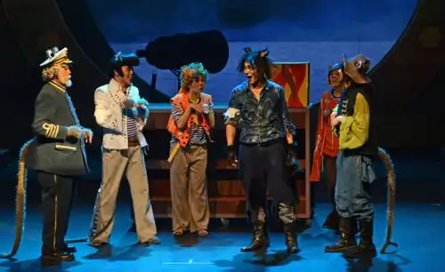 行游代订票嘉兴大剧院中国福利会儿童艺术剧院儿童剧泰坦尼克号