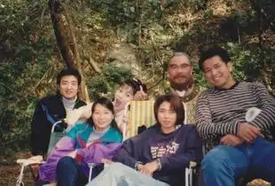 天龙八部戏里的她温柔可人,幕后剧照却调皮搞怪,不按常理出牌
