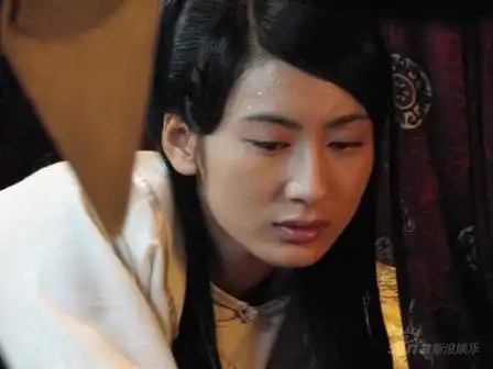 她是苦情女王也是横店女王,演技棒作品多,不红因名字太难记