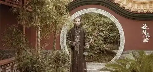 延禧攻略扎着满头小辫子的绝世帅哥上线,将上演旷世绝恋
