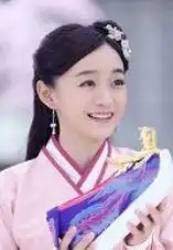 她撞脸赵小刀,在如懿传大火,网友吐槽永远记不住脸