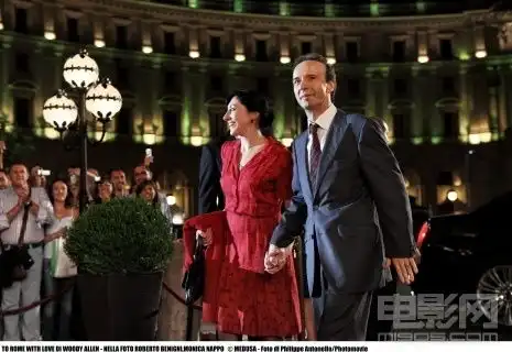 爱在罗马首发预告艾森伯格爱上女友闺蜜
