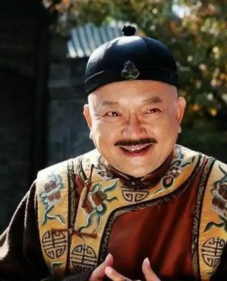 历史上的刘墉,真如宰相刘罗锅一样,为民请命智斗和珅吗
