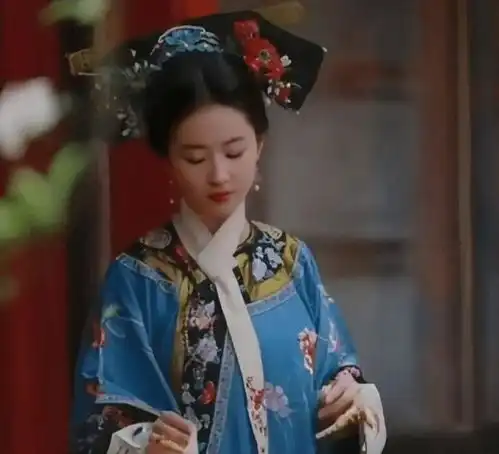 明星清宫造型曝光赵露思温柔白鹿灵动,看到刘亦菲心动了