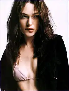 她因加勒比海盗全球走红,却有社交恐惧
