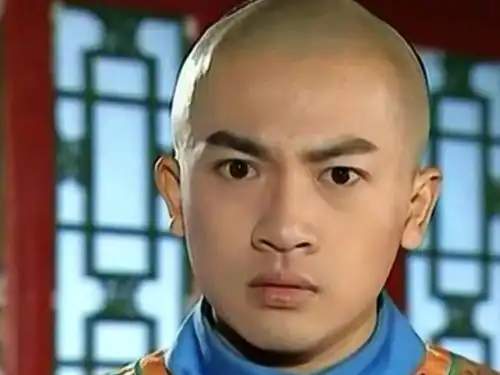 乾隆一生有十七个儿子,他为何会把皇位传给看似平庸的嘉庆呢