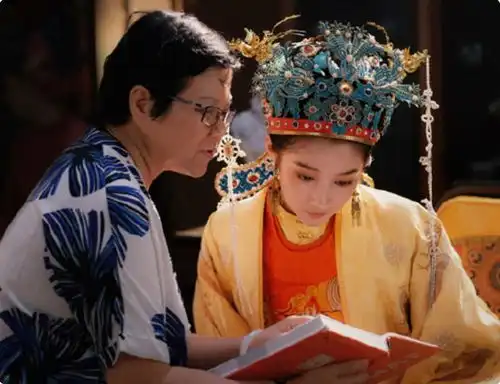 红楼梦审美塌方宝玉老大爷脸,黛玉丫鬟相,可卿镜头引争议