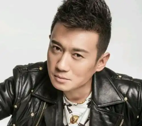 跑龙套15年因我是特种兵走红李幼斌都对其称赞有加
