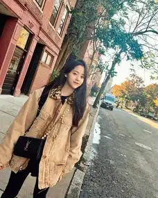 娜比的牛仔外套不一样撩上了羊毛