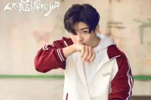 赵丽颖你和我的倾城时光上线,与郑爽正面pk,网友差距一目了然