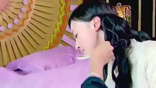 烽火佳人李智楠完美诠释秀色可餐,让吴谨言胃口大开,太惊艳了