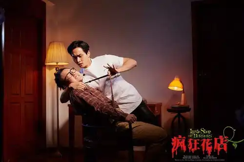 在别人的戏里,谈一场自己的恋爱
