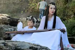 歌手石梅拍金秋主题写真仙灵传奇裙袂飘飘