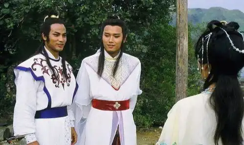 古龙最后一部作品,只写了三个章节便撒手人寰,让读者觉得可惜