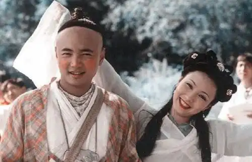 爷青回陶虹翁虹时隔20年再同框,两人曾合作春光灿烂猪八戒
