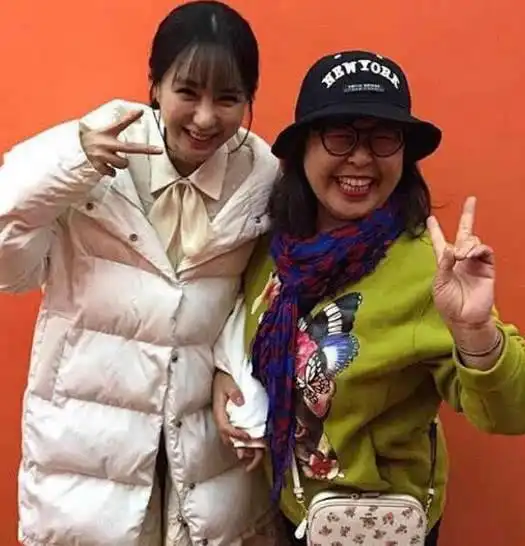 何炅妈妈,李维嘉妈妈,杜海涛妈妈,差别不是一般的大