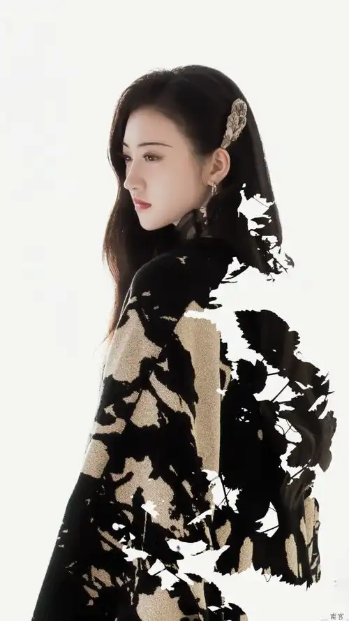 司藤被指抄袭iu德鲁纳酒店,根据时间线分析司藤是否为抄袭
