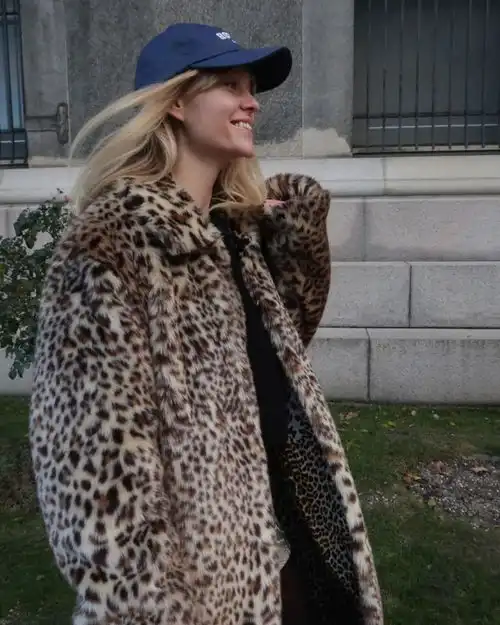 每年冬天逃不开的话题我能穿出门的皮草到底在哪
