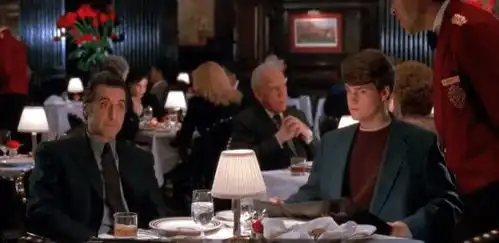 游点意思阿尔帕西诺封帝之作闻香识女人灵魂没有义肢