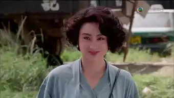 张敏复出30年前的她已经在教我们怎么打扮了
