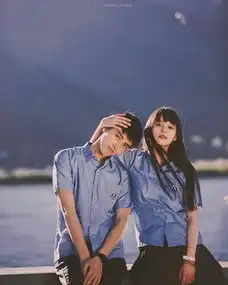 欧阳娜娜陈飞宇恋爱坐实现身机场戴同款项链,两年甜蜜互动不断