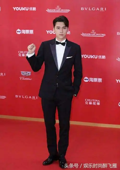 李易峰双喜临门动物世界快乐大本营即将开启霸屏模式
