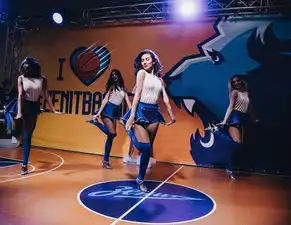 球色怡人迟到了一丢丢的圣诞大礼包泽尼特女球迷们
