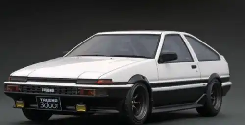 电影头文字d的ae86是丰田的卡罗拉吗