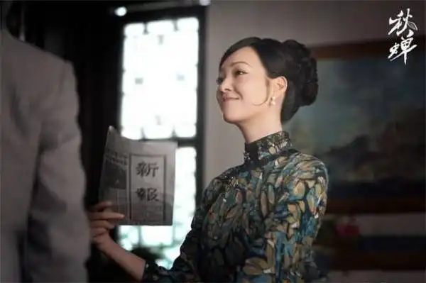三位老戏骨都带不动,凭一己之力毁掉一部高分剧她到底什么来头
