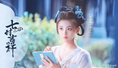 杨超越找到了流量密码撞脸鞠婧祎氛围照片五官精致唯美
