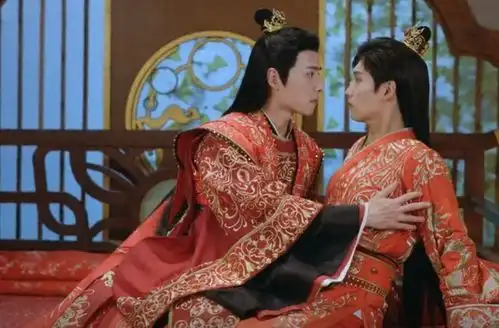 男男cp流行双世宠妃3男男互动多,男女主亲热戏男二都在