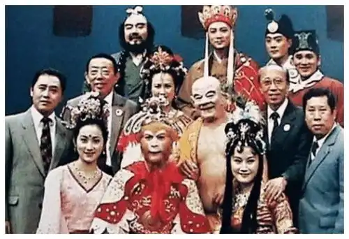 5个史上最穷剧组,拍出来的全是经典网友穷到只剩演技
