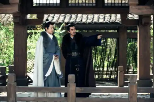 陈龙与胡歌再续兄弟情谊一武一文堪称黄金搭档
