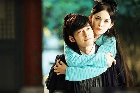 古力娜扎新剧口碑差,唐人花了10年就捧出这么一个烂片制造机
