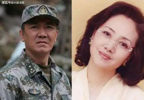 正阳门下李野萍,45岁出道,62岁成名,弟弟是李幼斌
