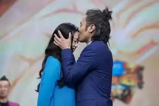 汤唯挺孕肚献综艺首秀与吴秀波秀恩爱甜化观众