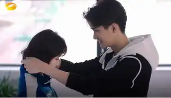 孙杨电视首秀浪花一朵朵开播可是我却吃了一把狗粮
