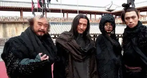 段誉吸了26位高手的内力,为何仍不敌萧峰金庸张无忌知道原因
