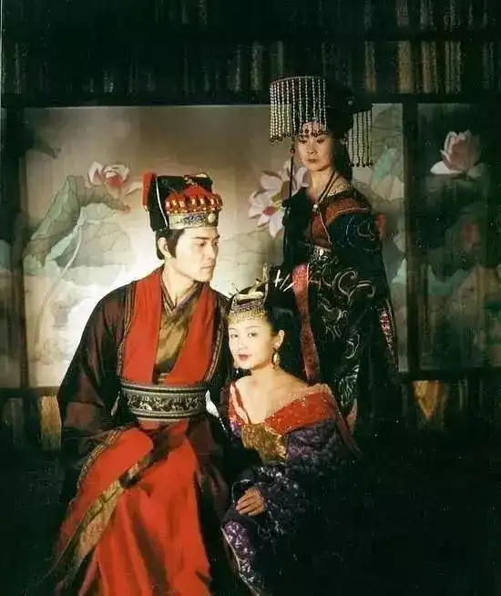古装美男他无敌
